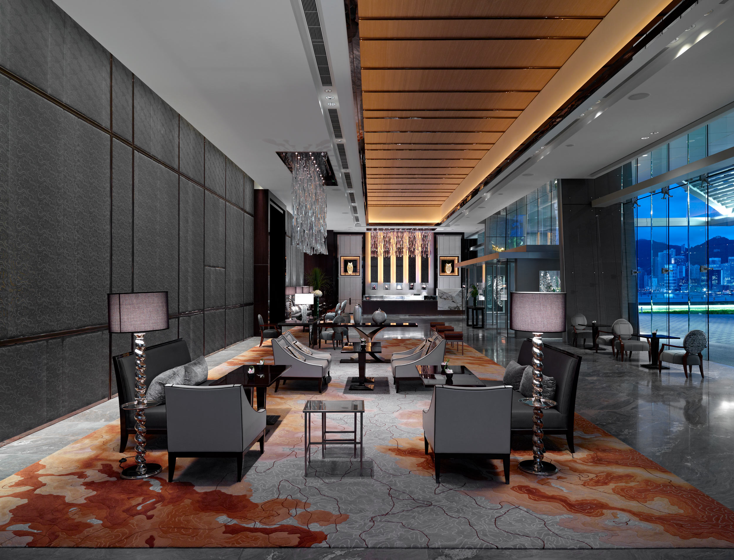 Ritz-Carlton-Hotel-lobby