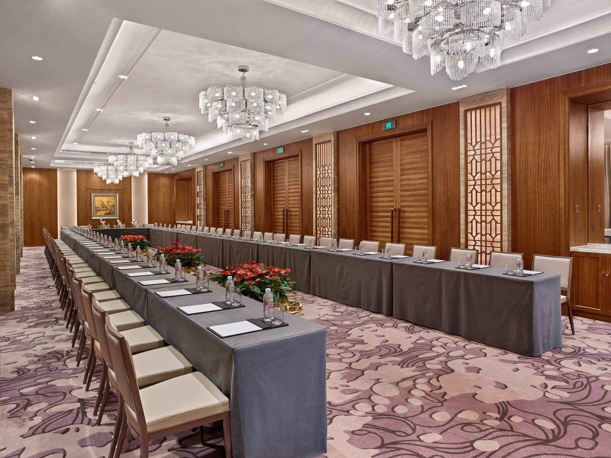 White-Swan-Hotel-meeting-room-